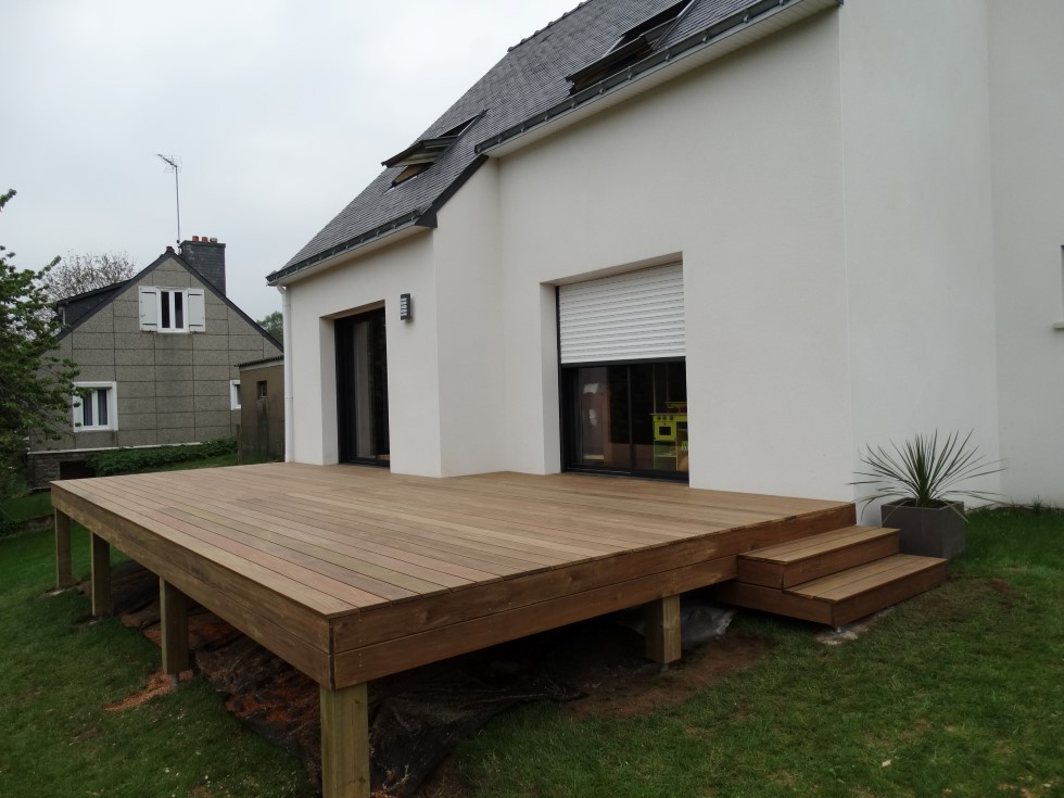 Terrasse En Ipé Sur Ossature Double Bardages Des Bacs à Fleur Dans Terrasse En Ipé Sur Ossature Double Bardages Des Bacs à Fleur Dans